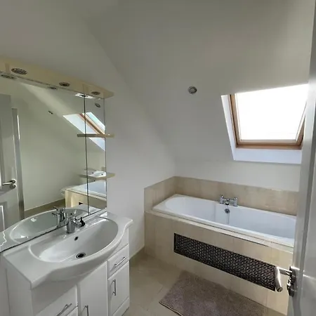 Tatil Evi Tishmeain House